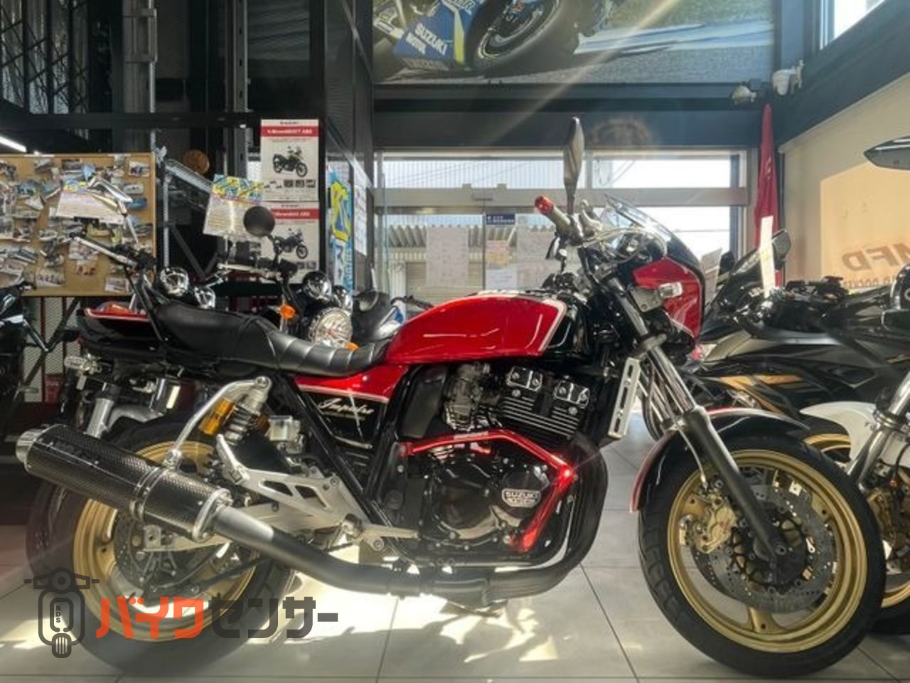 スズキ GSX400 IMPULSE [Special Edition] 社外マフラー 社外ハンドル