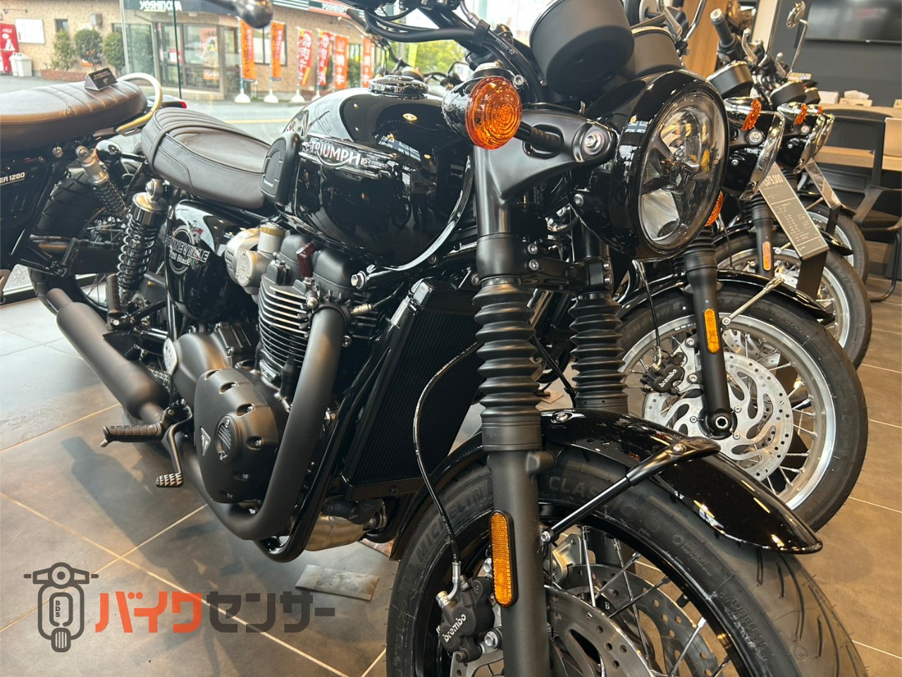 トライアンフ 純正ミラー ボンネビルT120ブラック 新車外し新品未使用