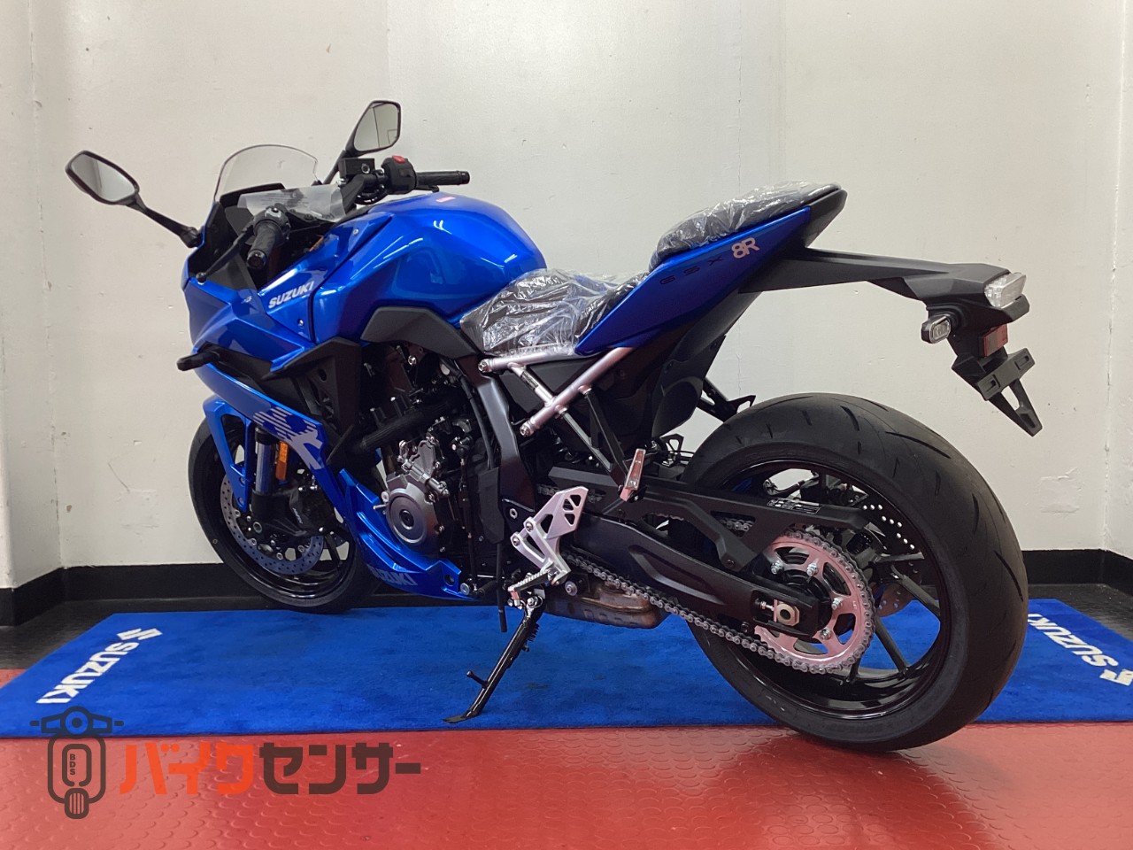 スズキ GSX-8R 2026年モデル トリトンブルーメタリック（YSF） B646175