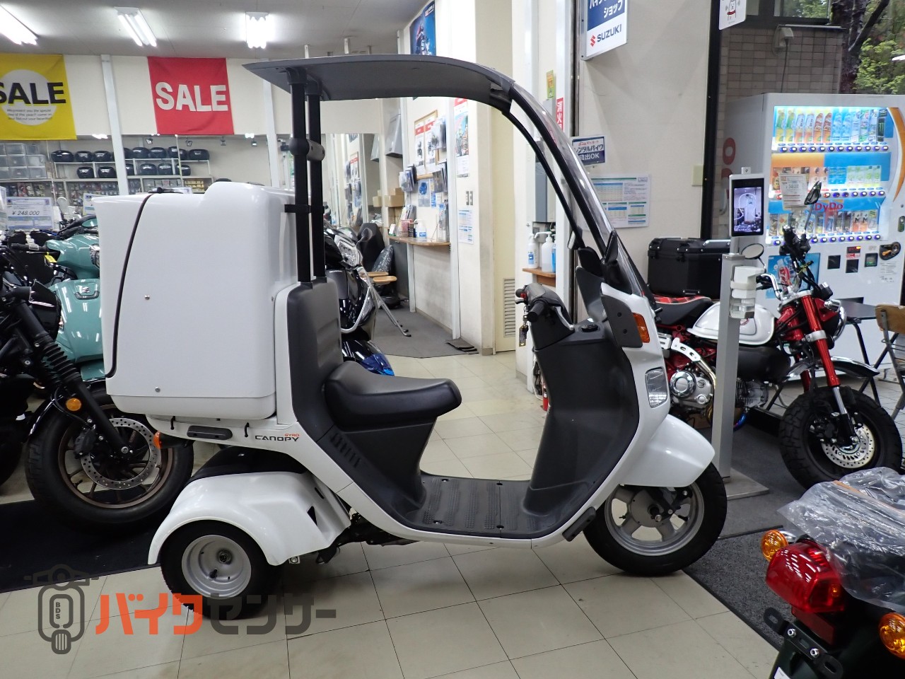 ホンダ ジャイロキャノピー リアボックス付き インジェクション TA03型