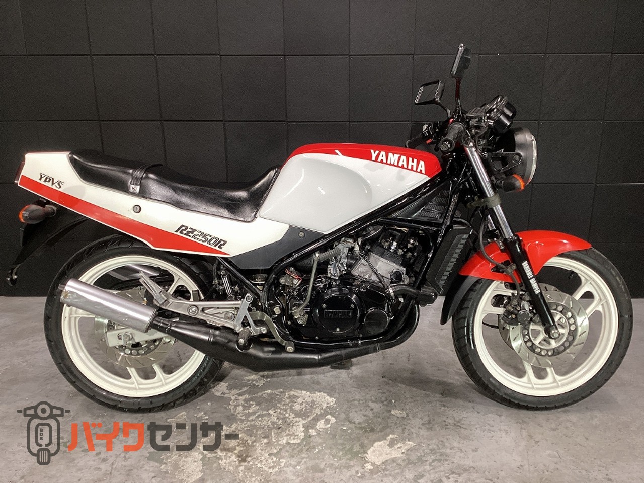 ヤマハ RZ250R 乗出し整備済・ETC2.0装備・29L・低金利ローン・ヤマハ