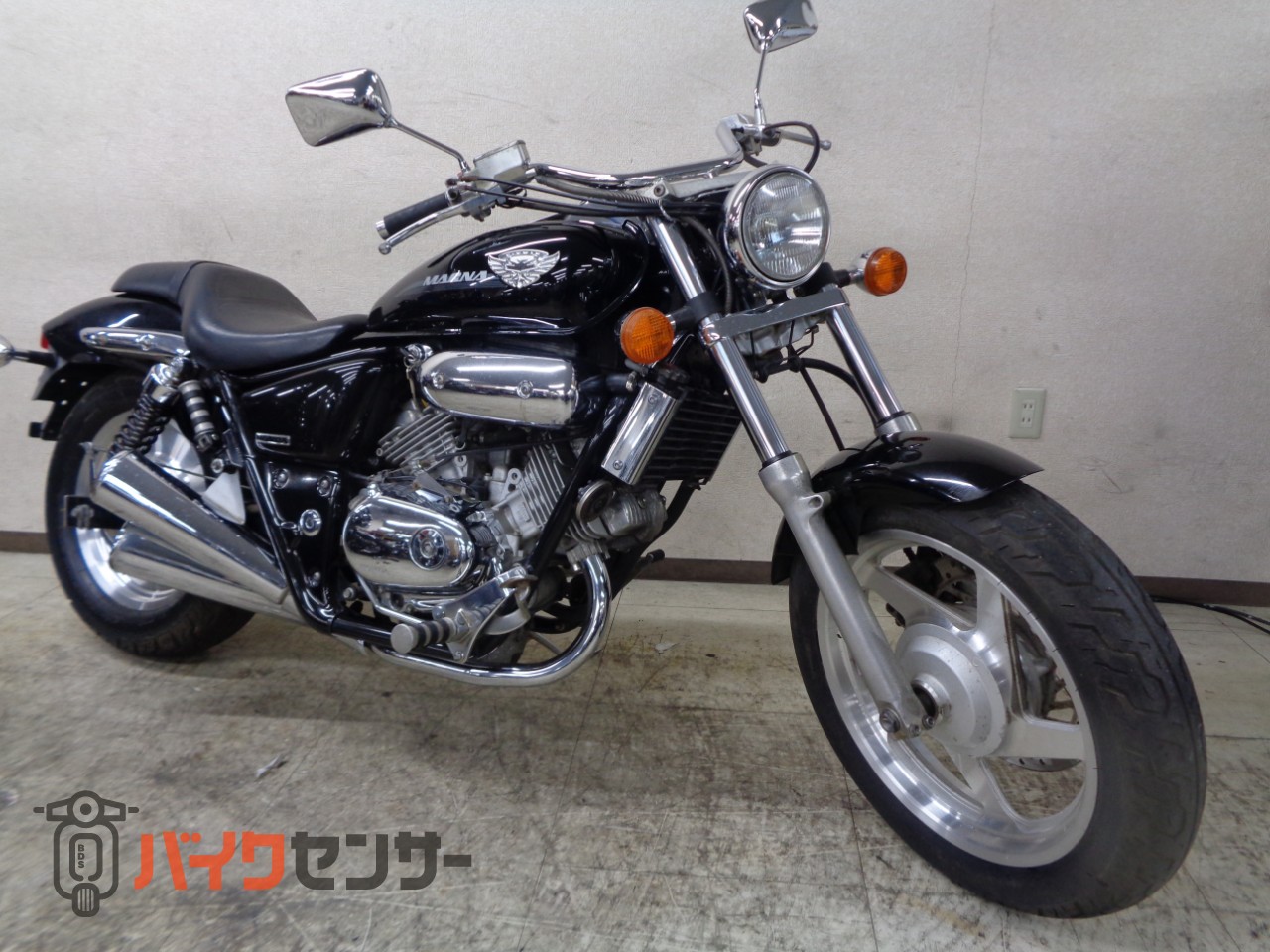 ホンダ マグナ250 フェニックス キャブ車 純正フルノーマル車 水冷V型