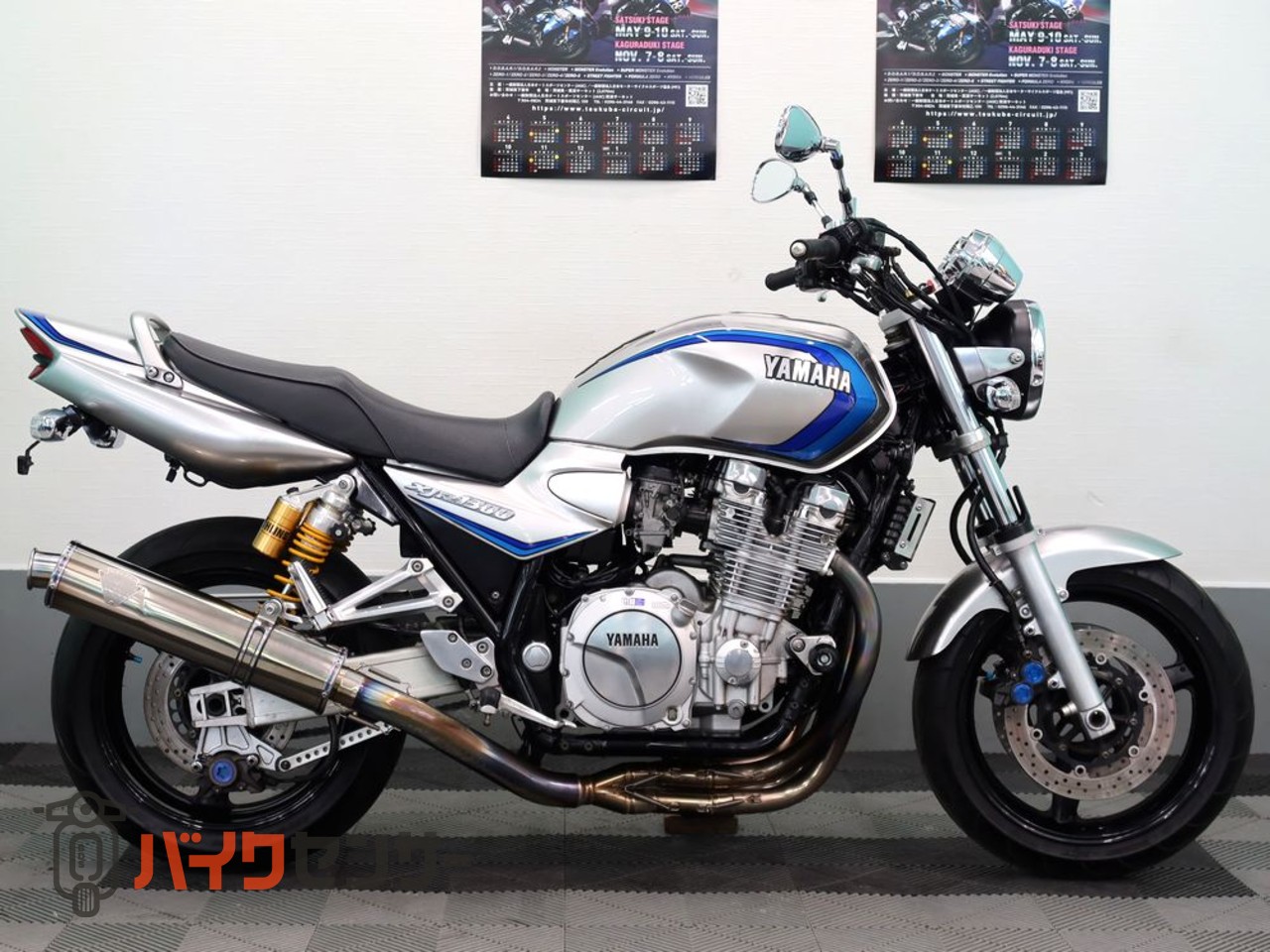 ヤマハ XJR1300 ワイバンフルエキ装着済み キャブセミファイナルモデル