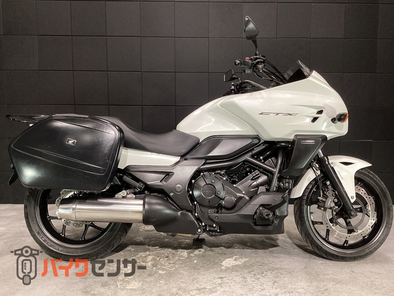 ホンダ CTX700 乗出し整備済・車検残(R9年9月迄)・ETC・パニアケース