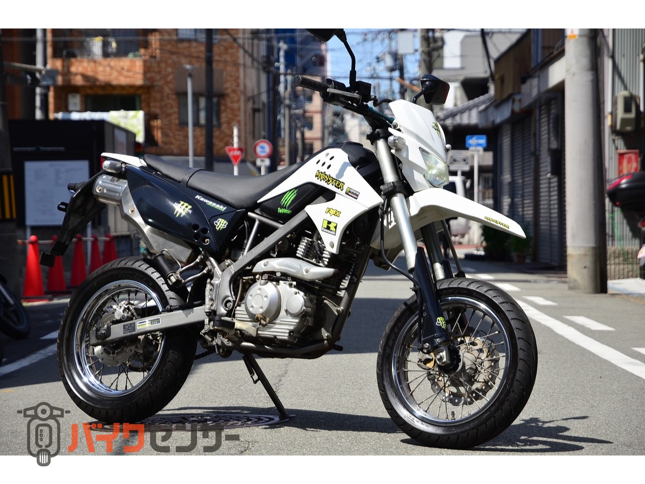カワサキ Dトラッカー125 FI モタード 自賠責1年付 B648427| BDSバイク