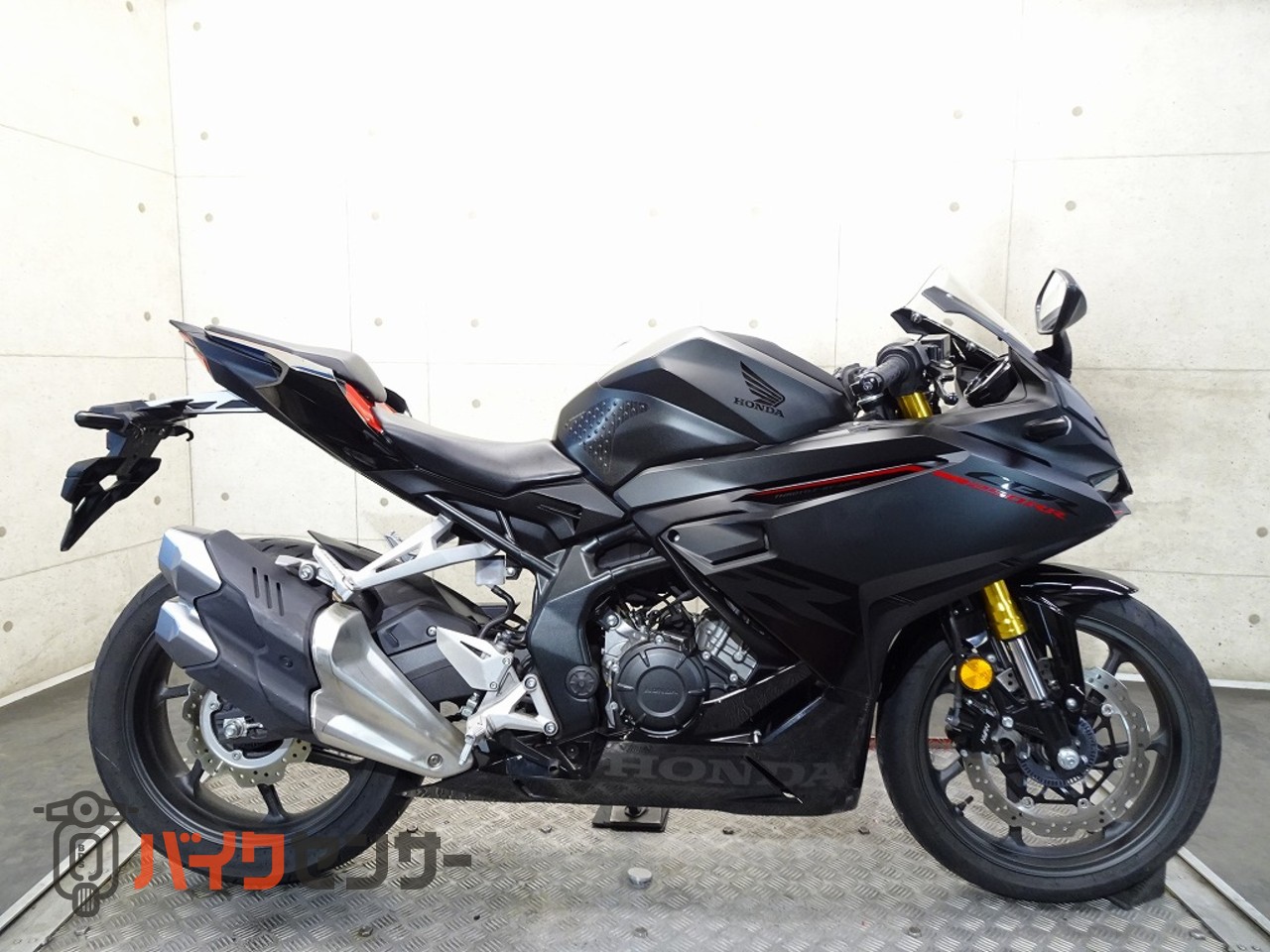 【HONDA CBR250RR】 MC51 2023年式　人気カラー　ABS付き CBR250RR (MC51)/ホンダ 2023モデル 42PS ABS付きの販売情報