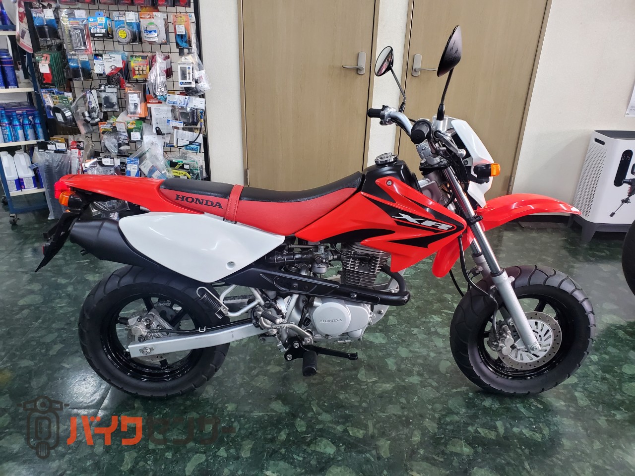 ホンダ 【動画】XR100モタード HD13 2005年モデル フルノーマル ホンダ 【動画】XR100モタード HD13 2005年モデル フルノーマル