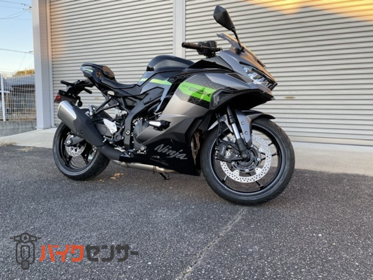 カワサキ Ninja ZX-25R SE 2026年モデル レンタルバイクとして運用中