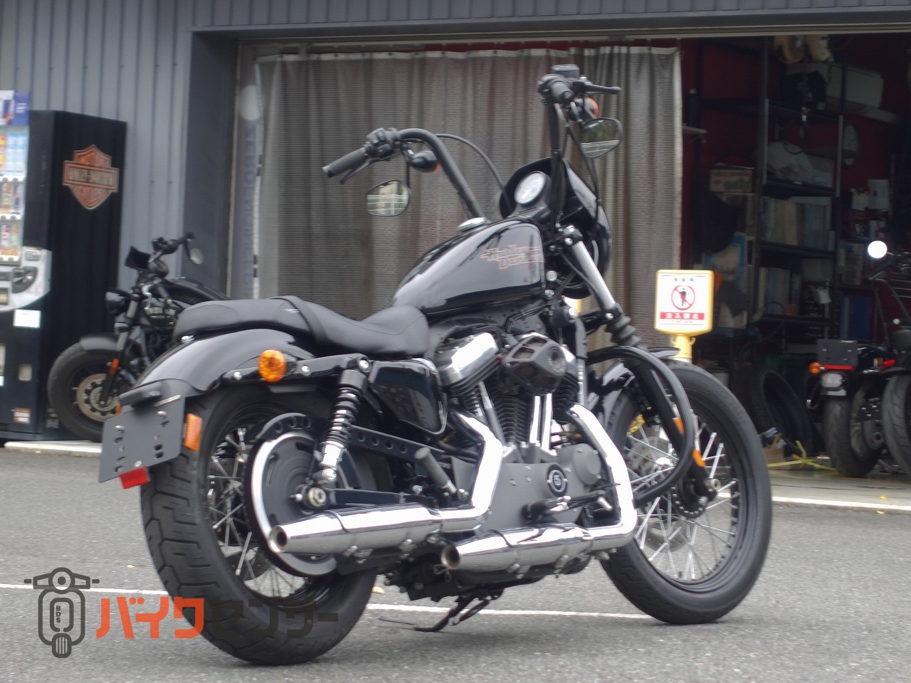 ハーレーダビッドソン XL1200N ナイトスター ○ハンドル、ビキニカウル