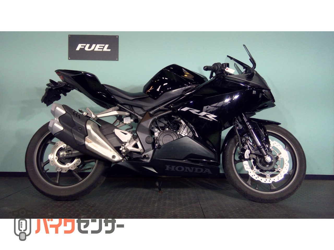 ホンダ CBR250RR MC51 ABS マルチバー メットホルダー フェンダーレス
