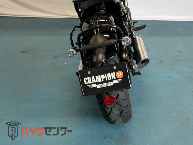 ボンネビルボバー カスタムハンドル ブリティッシュカスタムシート 
