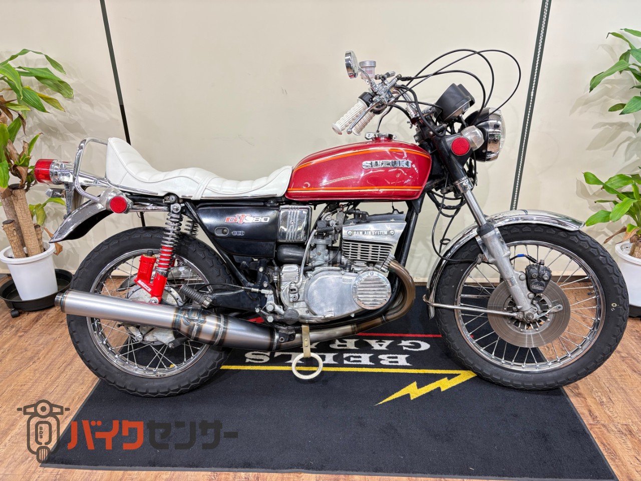 スズキ GT380 2ストローク 三気筒 B650099| BDSバイクセンサー
