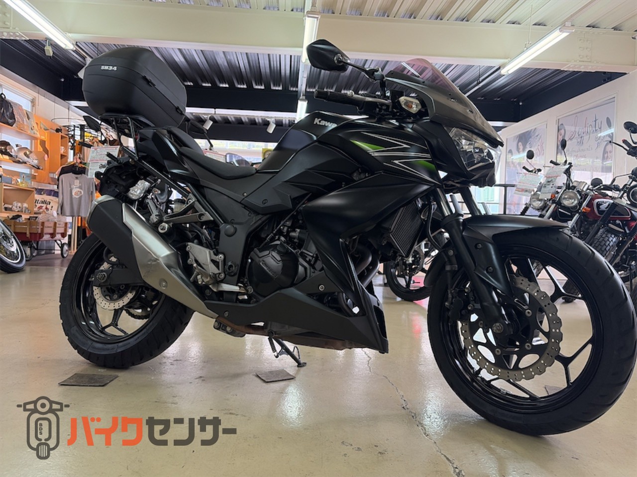 カワサキ Z250 SHADリアBOX・スマホホルダー付き B650246| BDSバイク