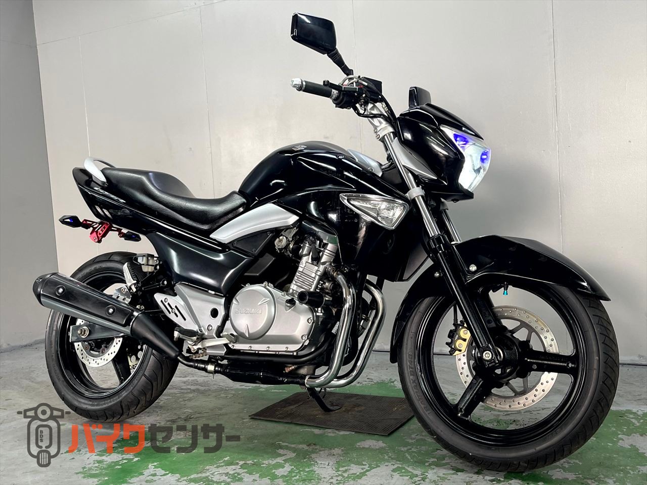 37553km GSR250 スズキ　GJ55D 中型★ スズキ GSR250 2017年式 GJ55Dの諸元・スペック情報 | ウェビック