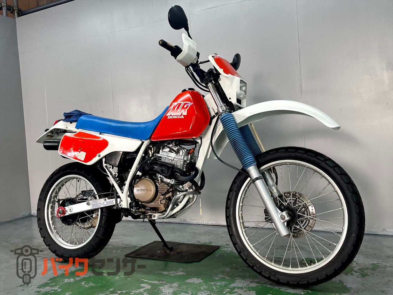 ホンダ XLR250R MD20  不動車 1987 Honda XLR250R (MD20) (for Japan ) specs review