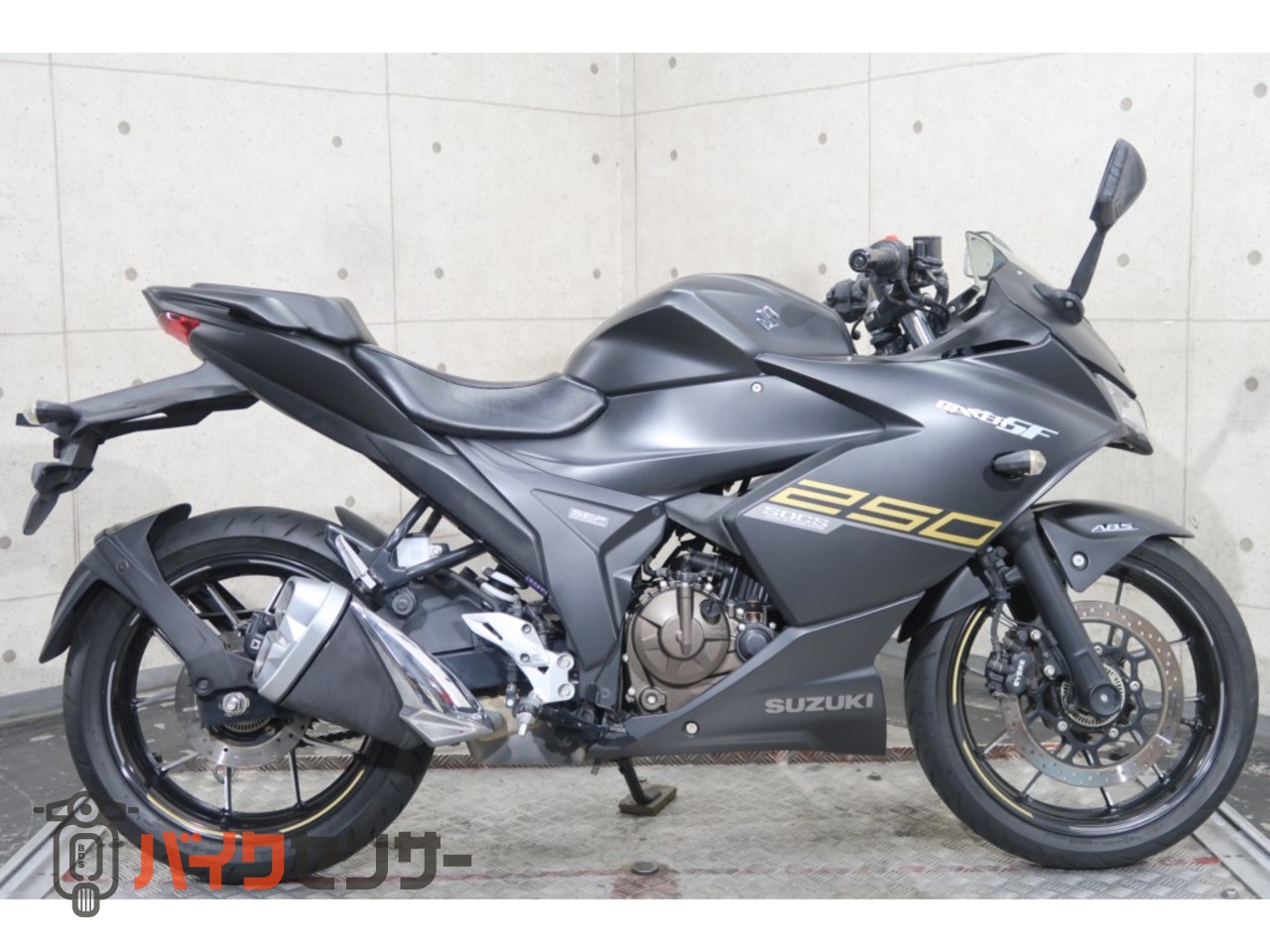 バイク Gixxer SF250 GIXXER SF 250 | Suzuki Motorcycles Australia
