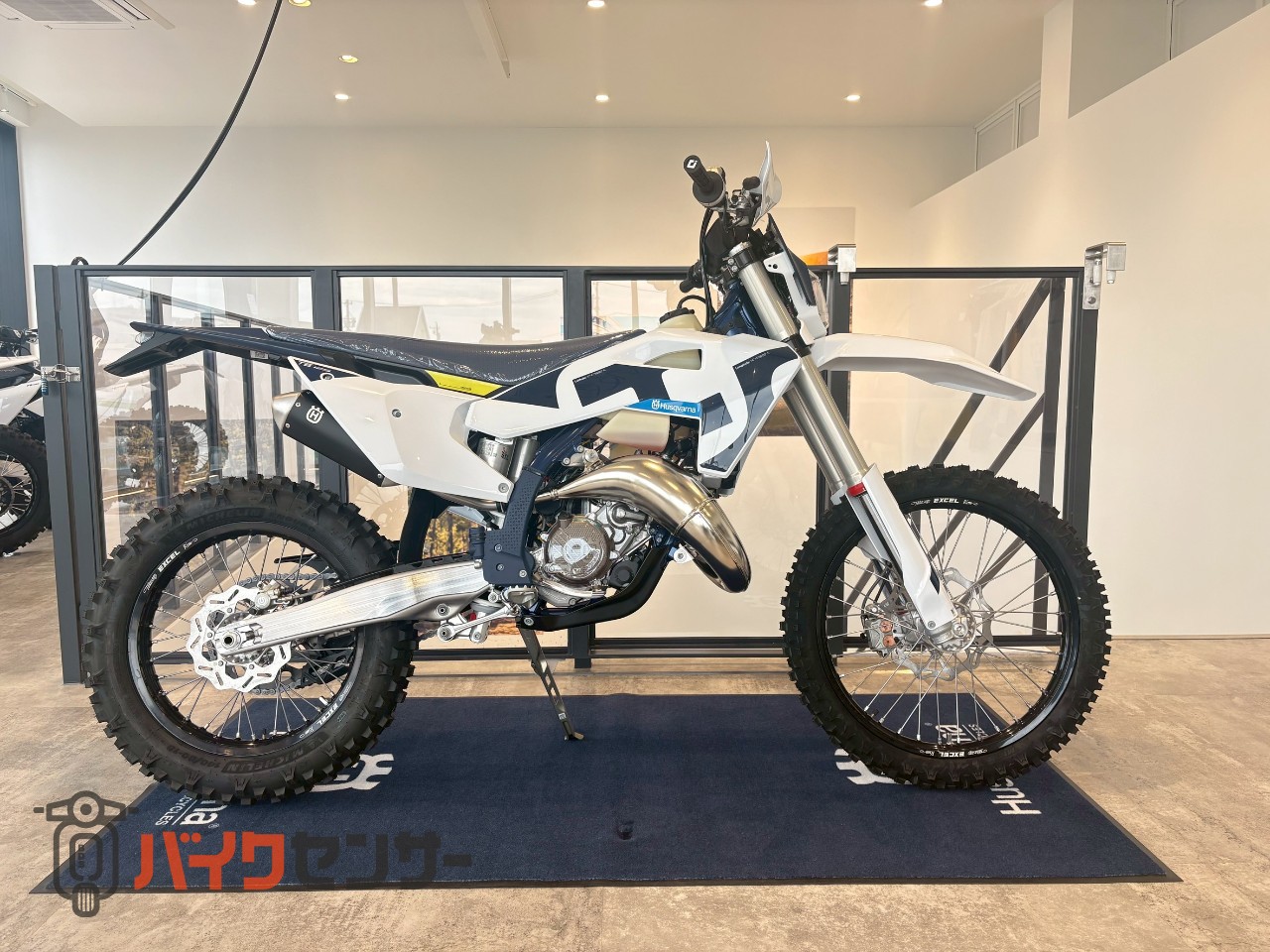 ハスクバーナＴＥ１２５ ハスクバーナ TE125の主要諸元・スペック等の車種情報 | バイクパーツ