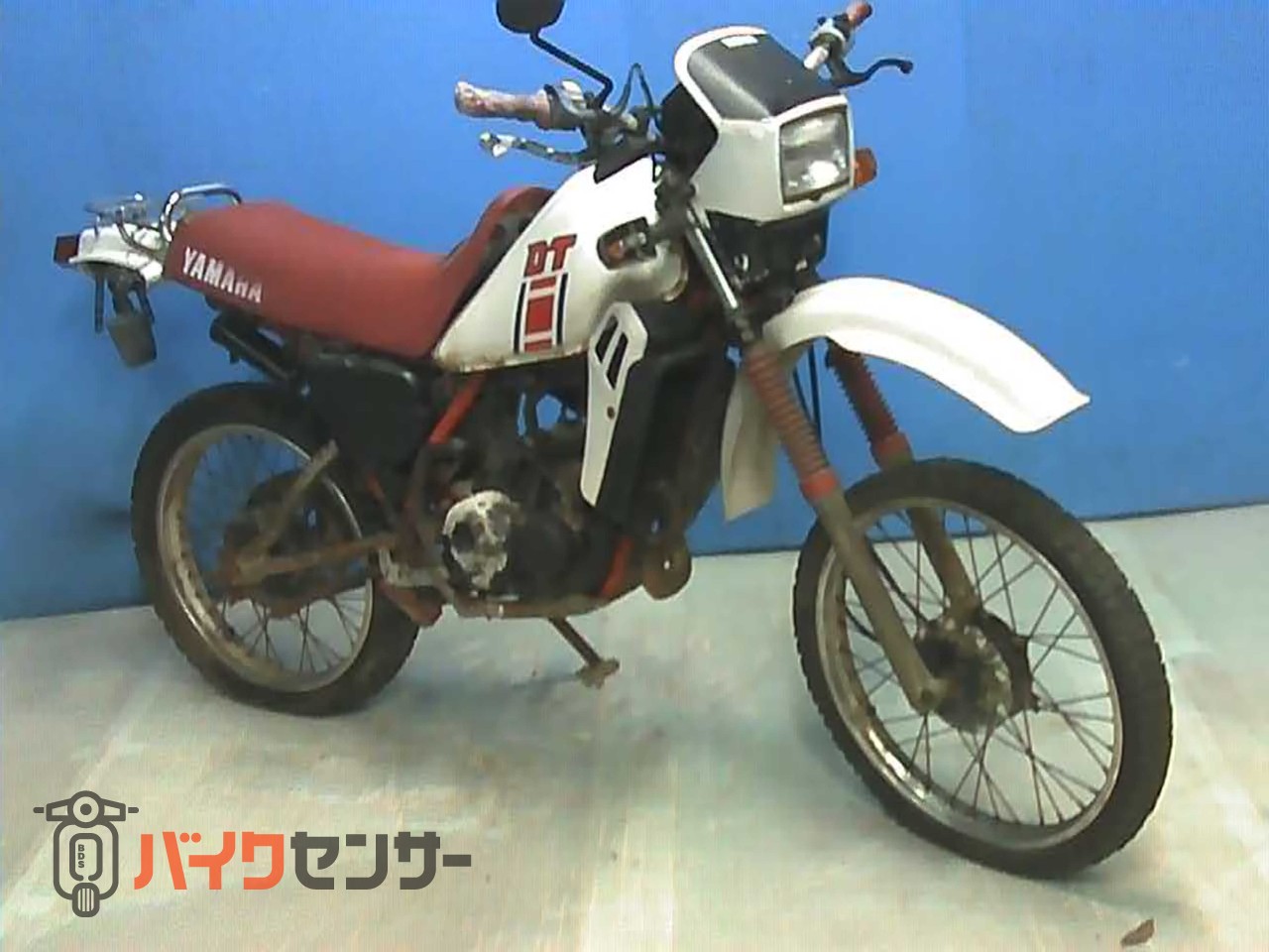 YAMAHA DT50 白 格安提供車 半額配送キャンペーン クランキング確認 期間限定車体本体価格 現状渡し諸経費￥0- 横浜 P-Yard YAMAHA DT50 白 格安提供車 半額配送キャンペーン クランキング確認