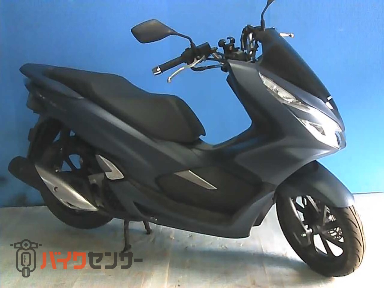 ★お支払い総額 8.8万円★ ホンダ PCX150  KF12  手直しベース  駆動系？？ 低燃費  リアボックス付き 通勤通学！配達にも！！ 関東圏内即日配送可能です！ ホンダ PCX150 KF12 2014年モデル リアボックス｜バイク