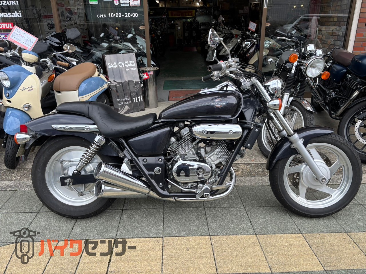 マグナ250 ETC付　タイヤ新品同様　HONDA V-TWINマグナのタイヤ交換とETCの取り付け（AUTO HOUSE