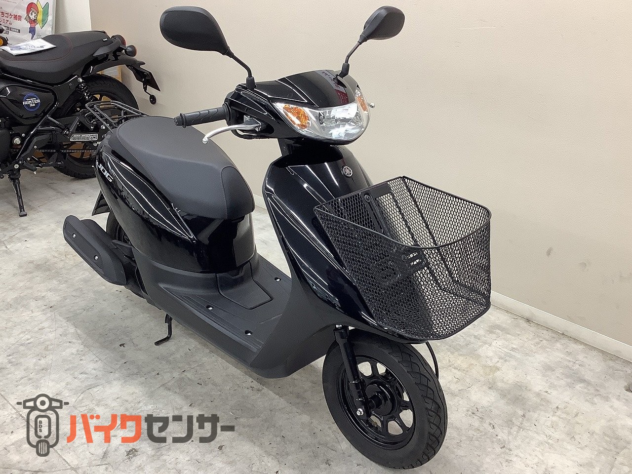 【沈黙漆黒】ヤマハ JOG(AY01)4ST-FI車 2018年式!!現行モデル JOG (ジョグ) 【AY01｜2018～23年】を売る｜最新の買取相場と査定価格