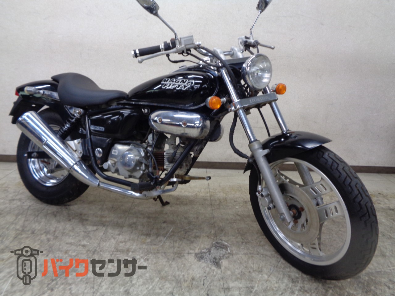 【実働】 マグナ50   エンジン好調 原付 4スト ミッション アメリカン これ原付!? ホンダ「マグナ」50cc＆250cc 小さなゴツめのアメリカン