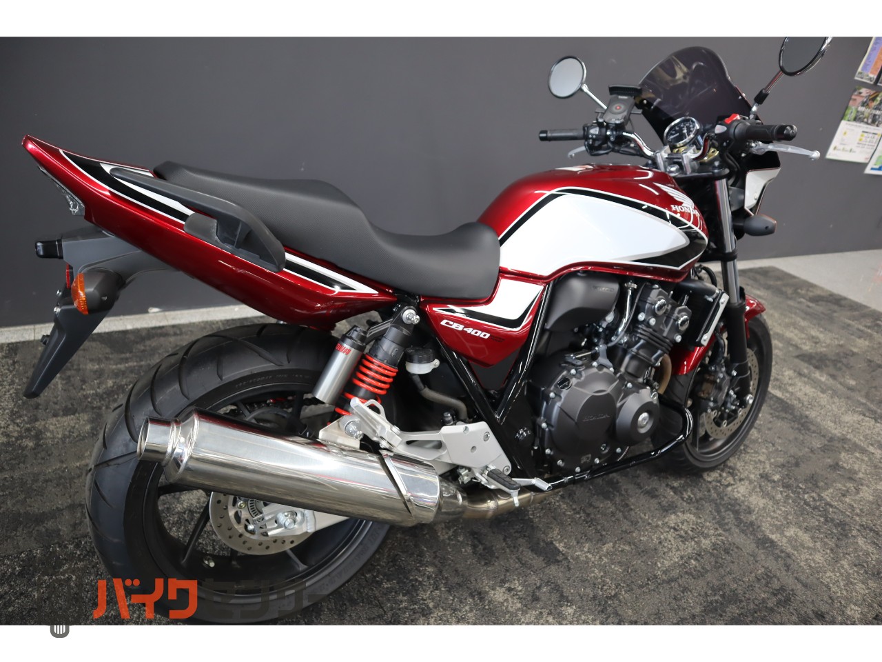 ホンダ CB400 SUPER FOUR VTEC REVO 2019モデル ビキニカウル、ETC