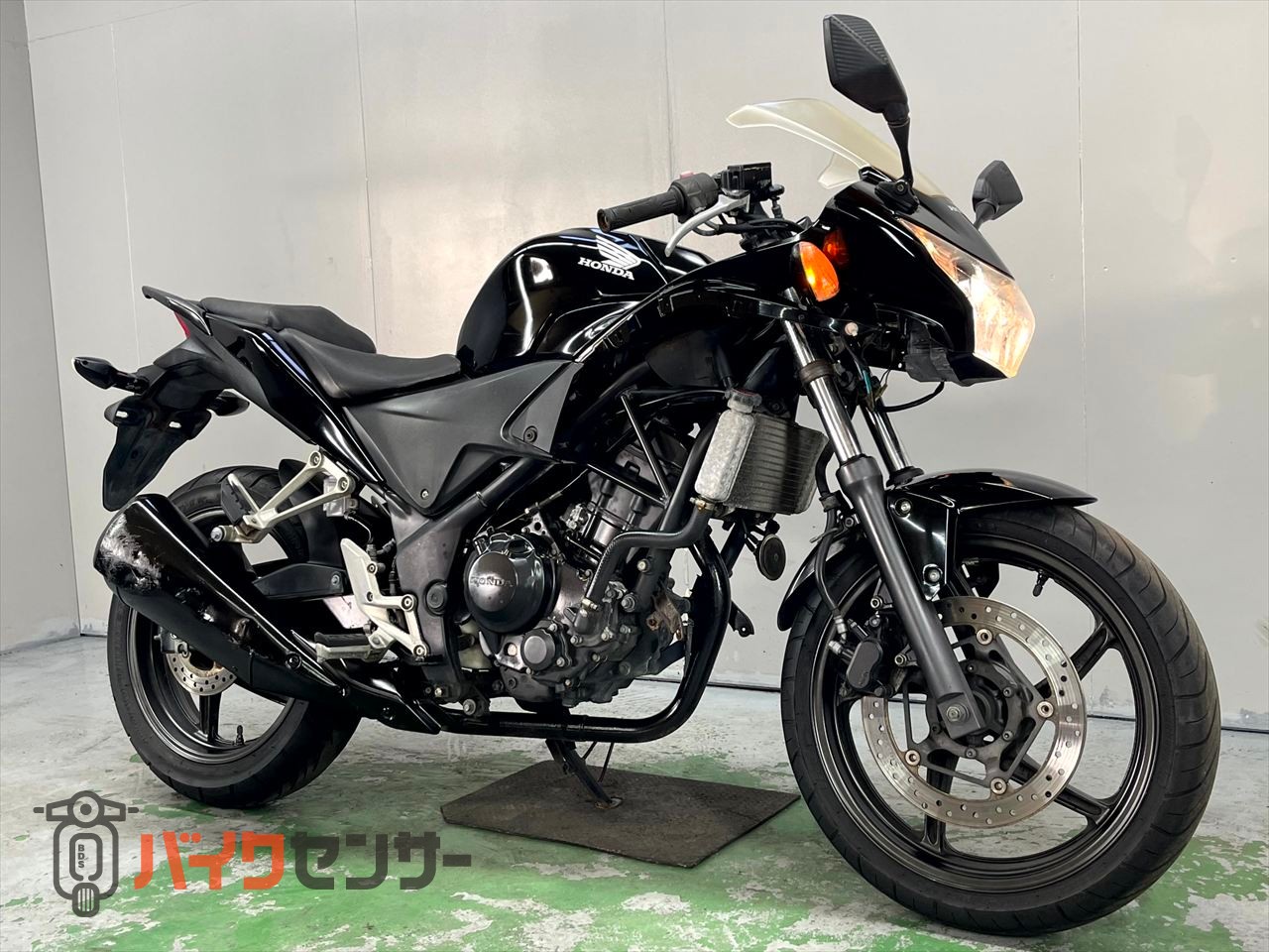 ホンダ CBR250R MC41 2013年モデル ハーフカウル仕様 インジェクション