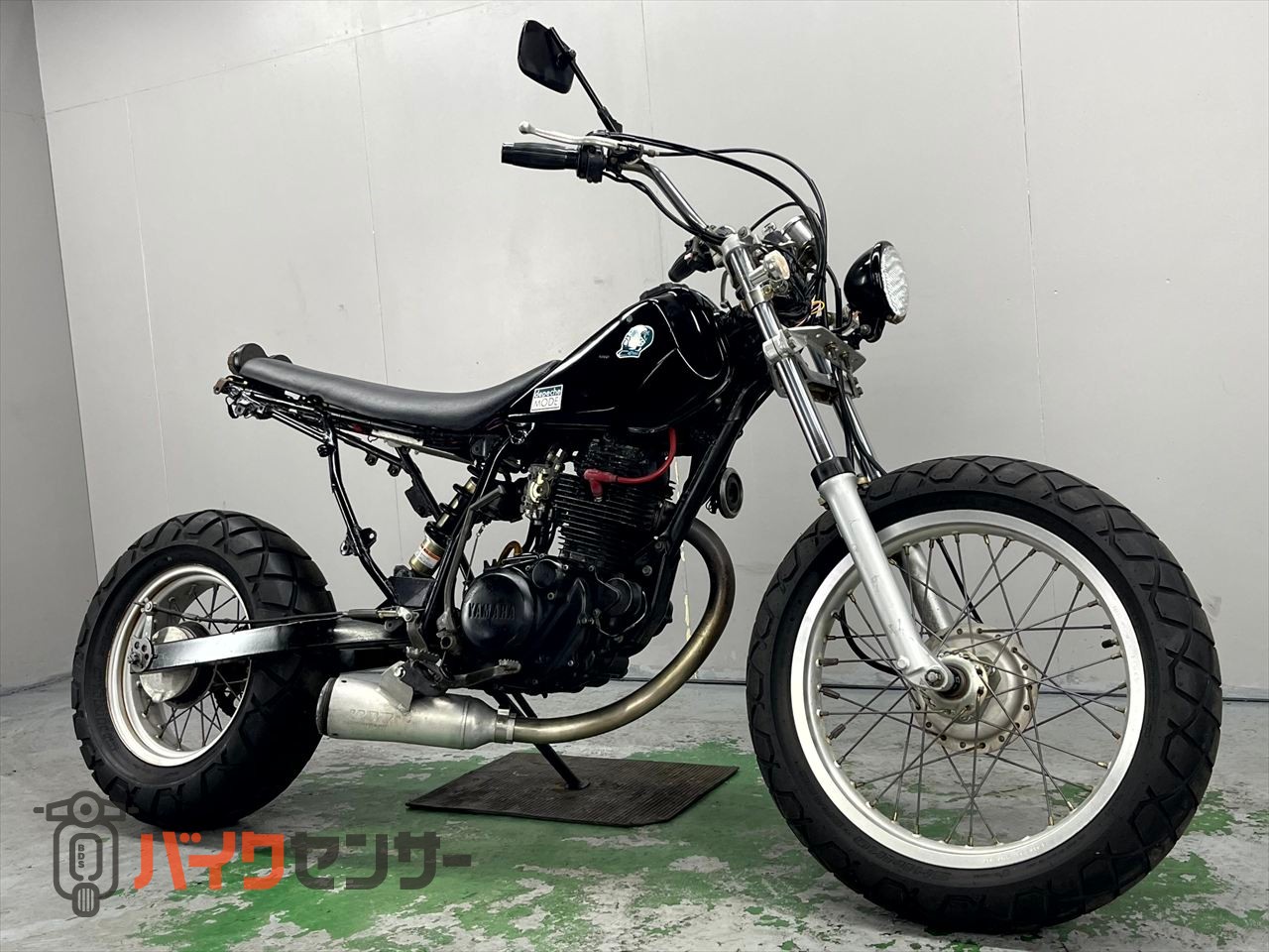 ヤマハ TW200 2JL 1996年モデル スパトラマフラー ロンスイ スカ