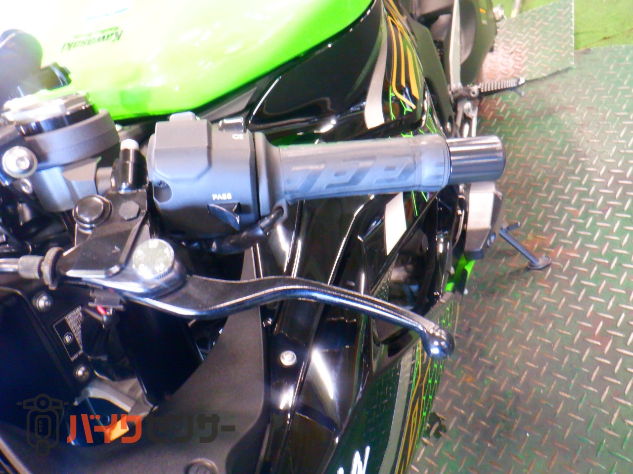 ドライブレコーダー　前後　新品 カワサキ Ninja ZX-6R ETC2.0 前後ドライブレコーダー USBポート