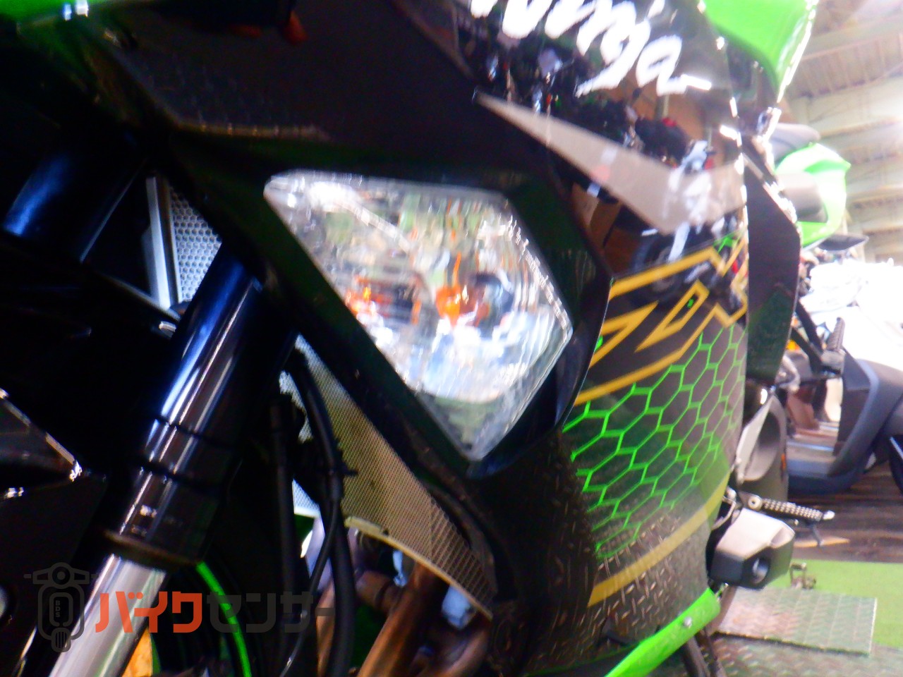 カワサキ Ninja ZX-6R ETC2.0 前後ドライブレコーダー USBポート