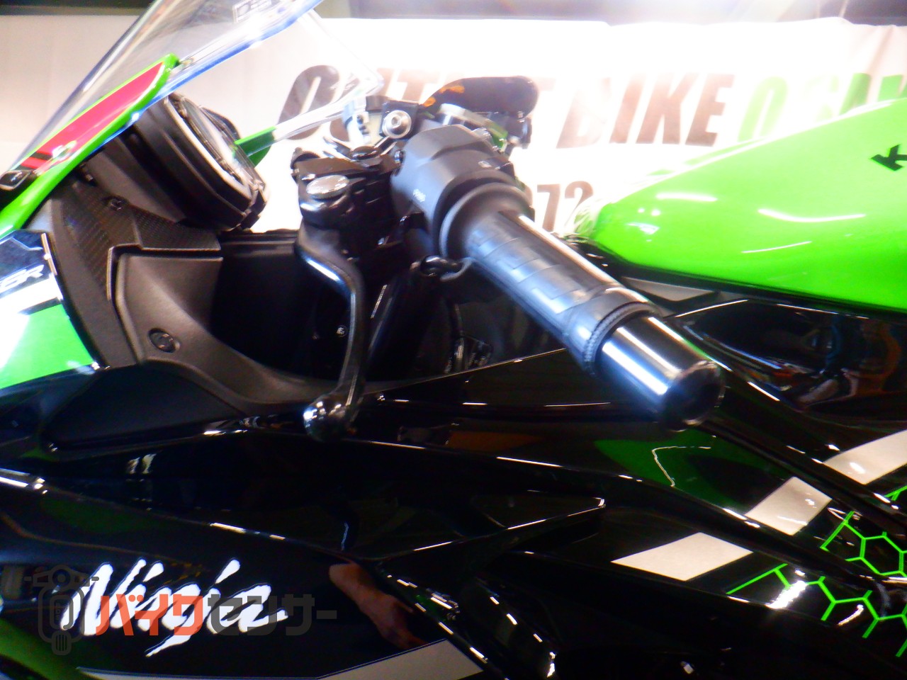 カワサキ Ninja ZX-6R ETC2.0 前後ドライブレコーダー USBポート