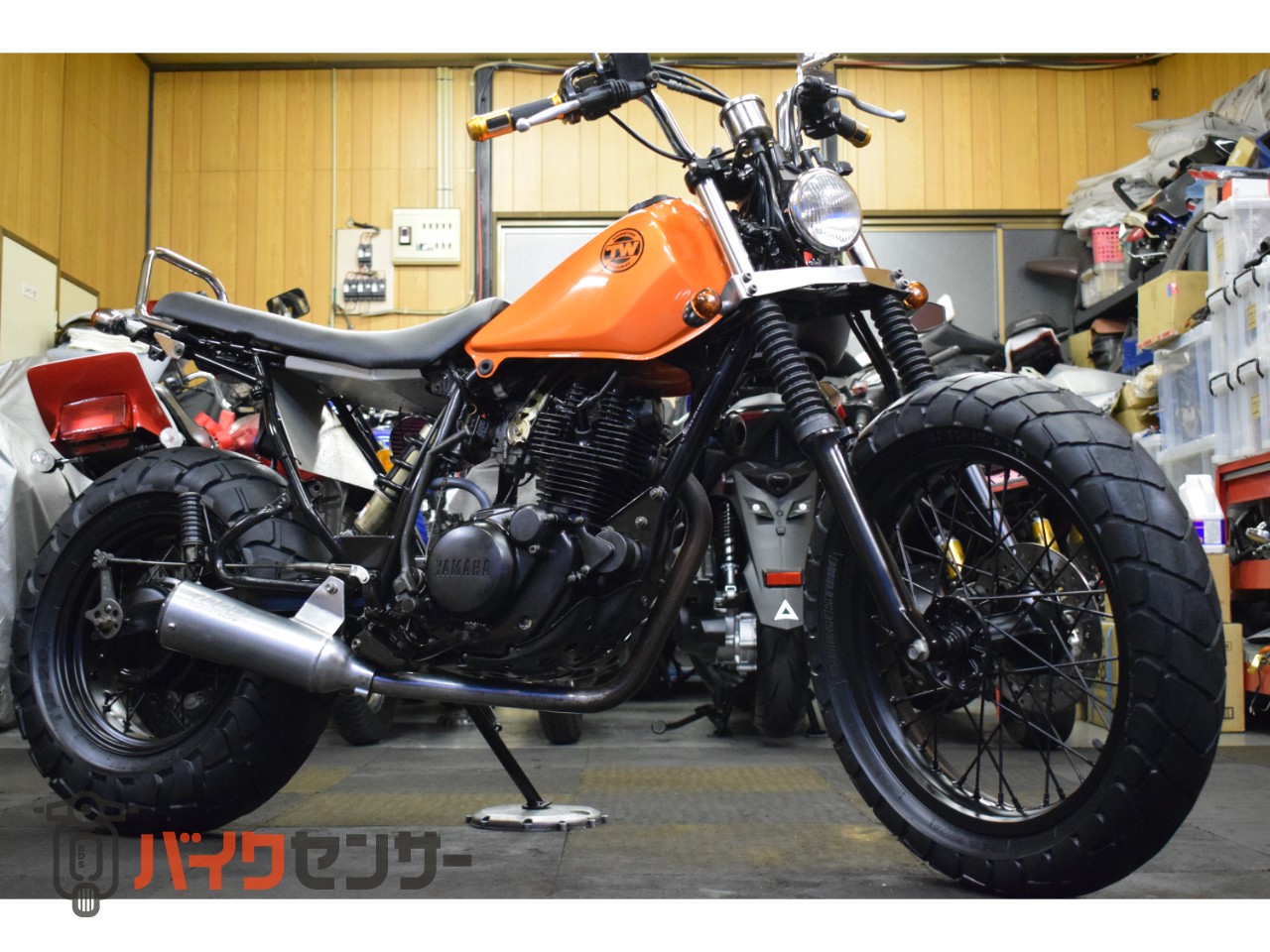 ヤマハ TW200 DG07J 後期型 スカチューンカスタム SuperTrapマフラー
