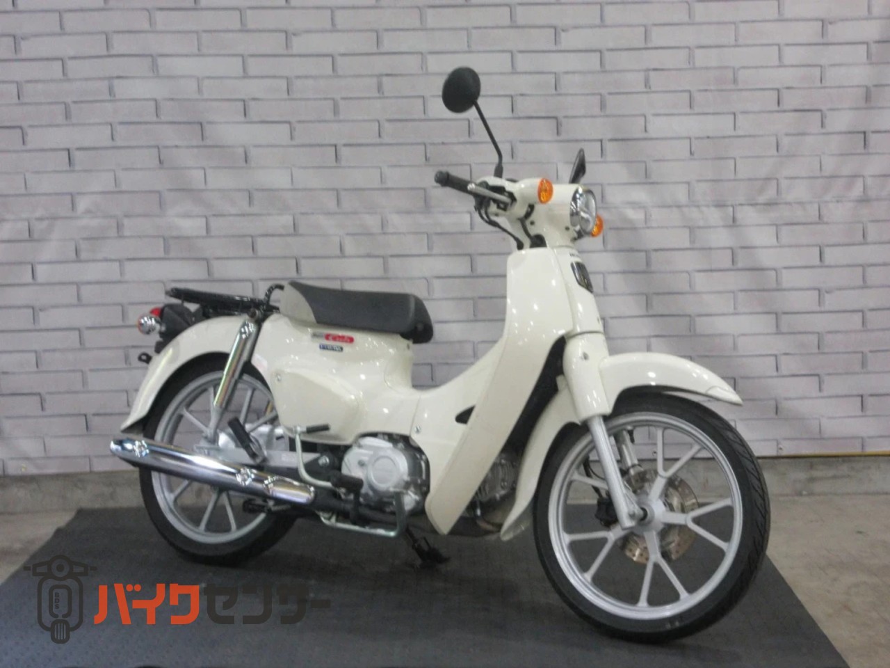 バイク Supercup 110cc ホンダ Super CUB 110 B654850| BDSバイクセンサー