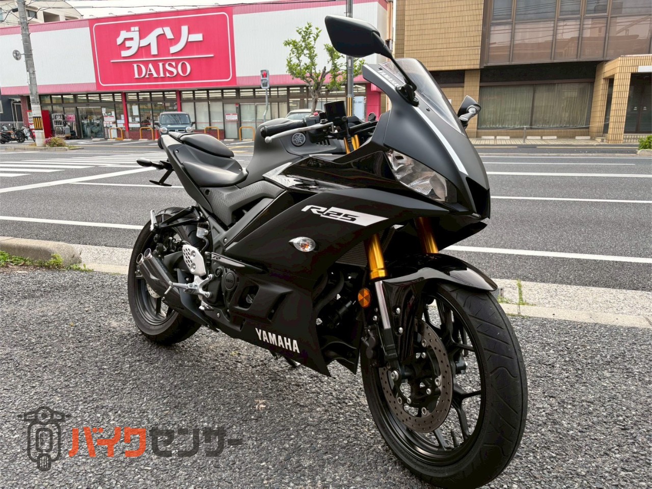 ヤマハ YZF-R25 ワンオーナー、プラナスマフラー、フェンダーレス付き