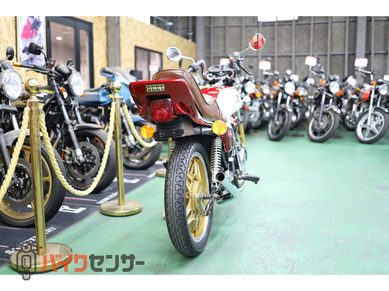 ホンダ CB400N HAWK3 ウラコムスター フルBEET仕様 社外マフラー