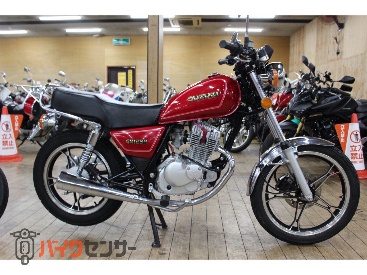 スズキ 大阪~美車 整備済み GN125H 低走行 ノーマル車両 アフター スズキ 大阪~美車 整備済み GN125H 低走行 ノーマル車両 アフター