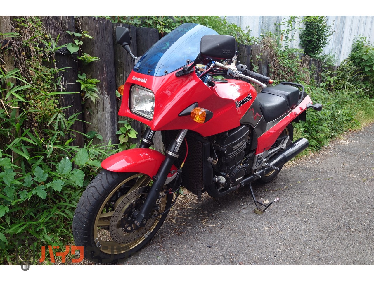カワサキ GPZ900R A9 国内 ワンオーナー車両 バーハン仕様 ブレンボ