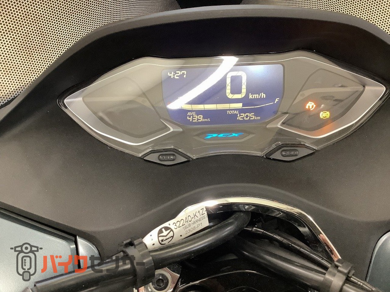 ホンダ PCX160【KF47型・スマートキー搭載モデル・ロングスクリーン