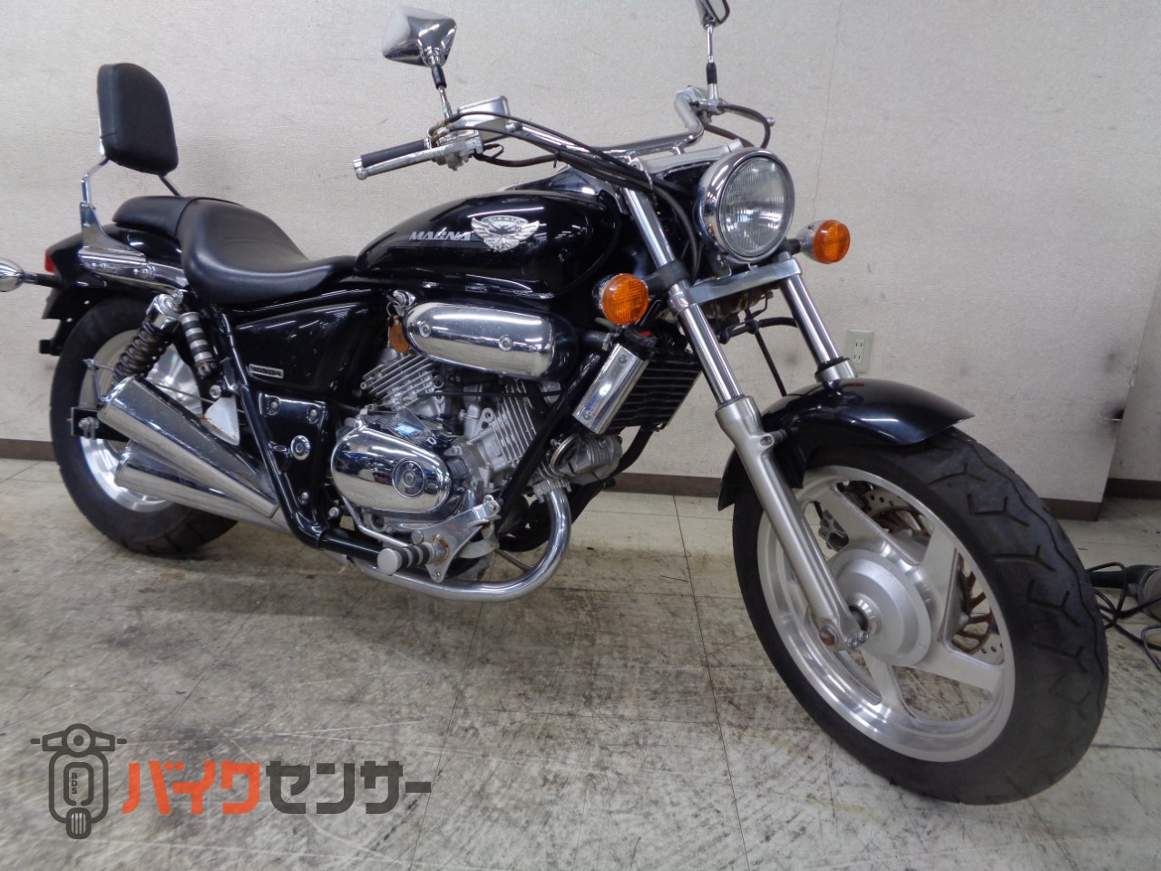 ホンダ マグナ250 フェニックス バックレスト ブラック 水冷V型