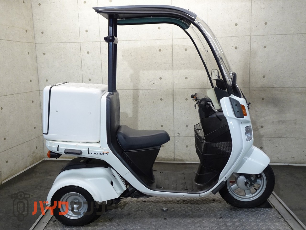 ホンダ ジャイロキャノピー ta03 4スト 好調 整備済 ホワイト 三輪車 