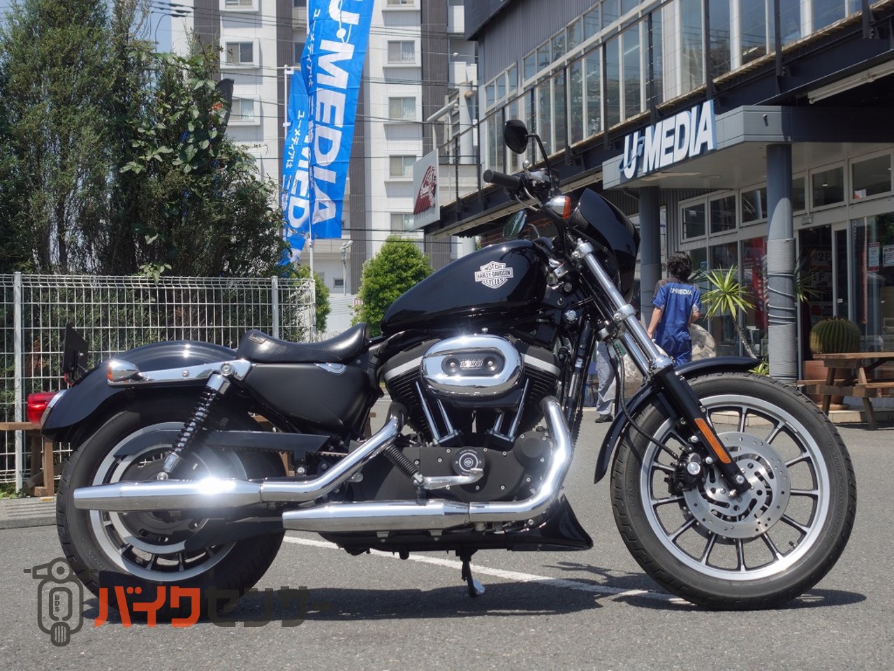 ハーレーダビッドソン XL883R 1,586km・ラペラシングルシート・外装 