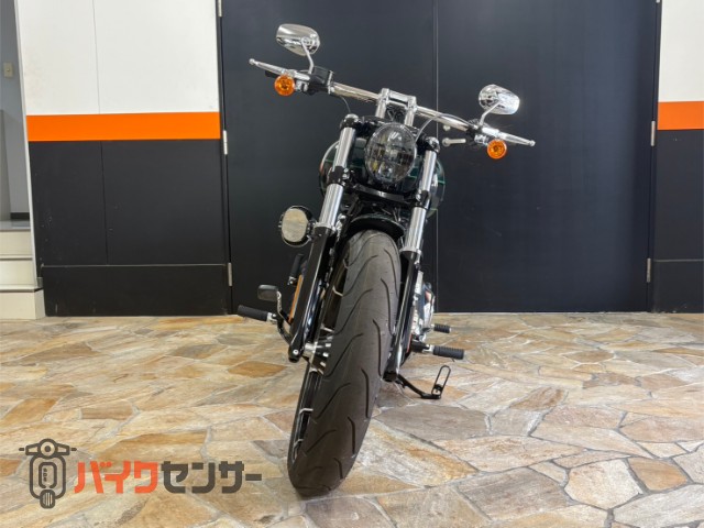 FXBR ソフテイルブレイクアウト 2024年モデル グリーン - Harley
