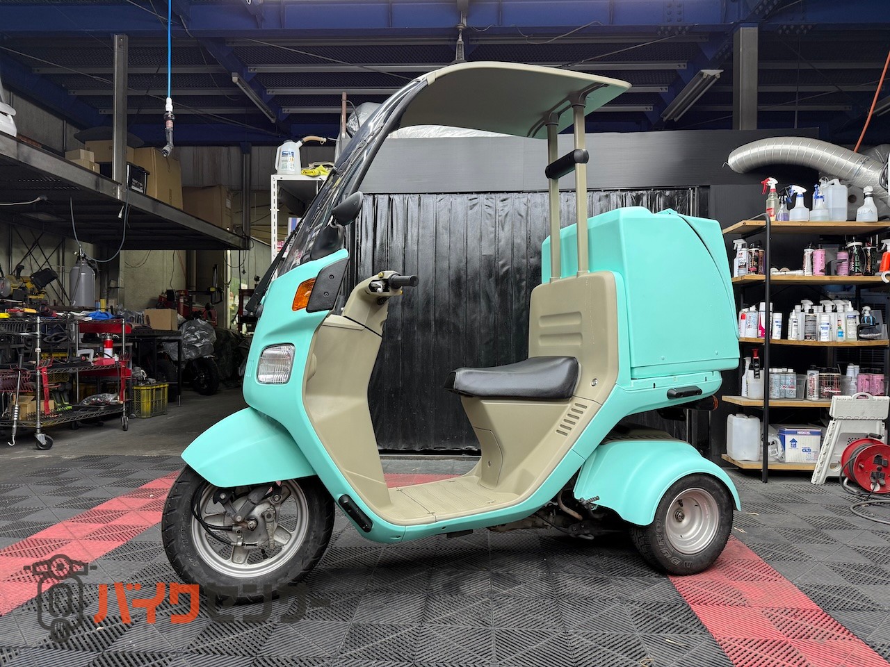 ホンダ ジャイロキャノピー4サイクル リアボボックス 新塗装 ミント