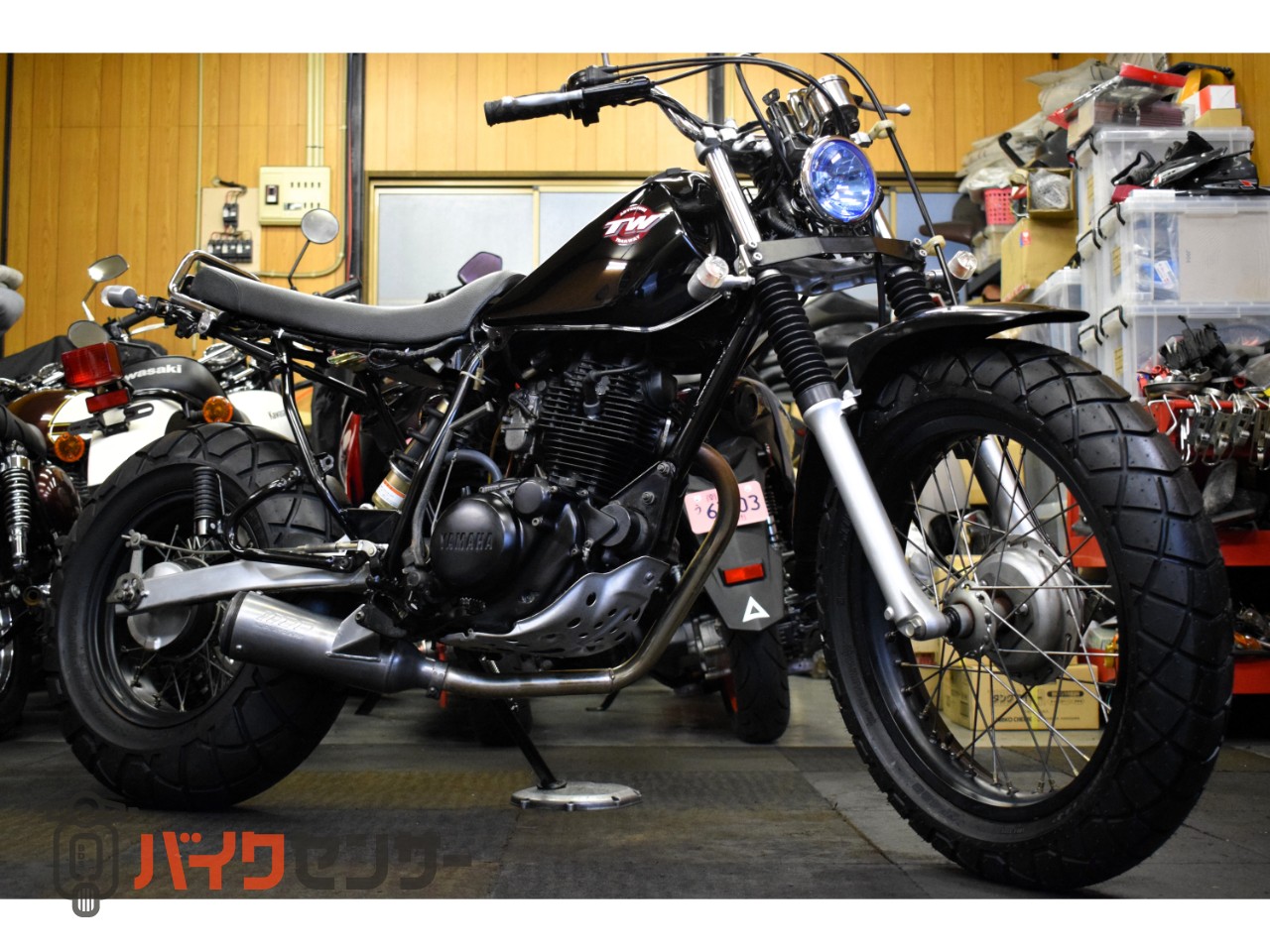 ヤマハ TW200 スカチューンカスタム SuperTrapマフラー KIJIMA