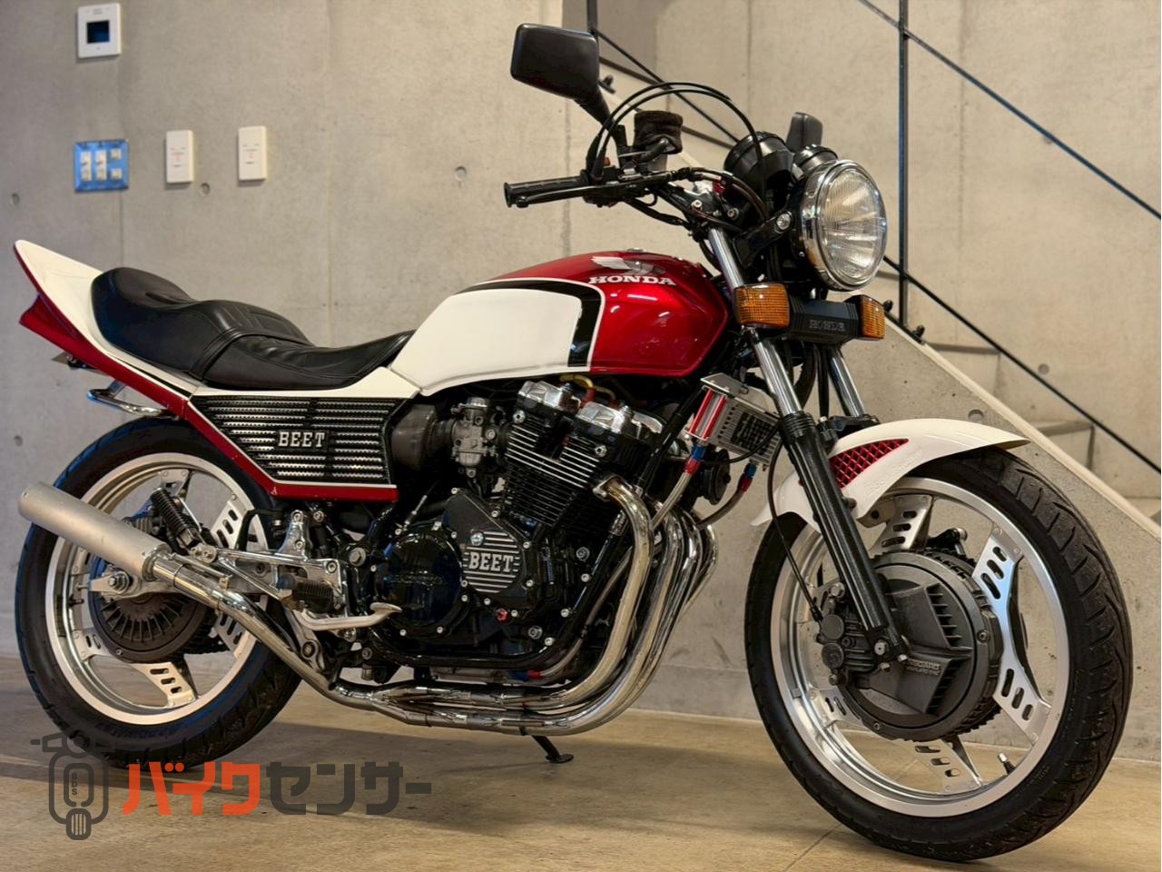 ホンダ CBX550F 赤白一型カラー フルBEET 4－2－1マフラー