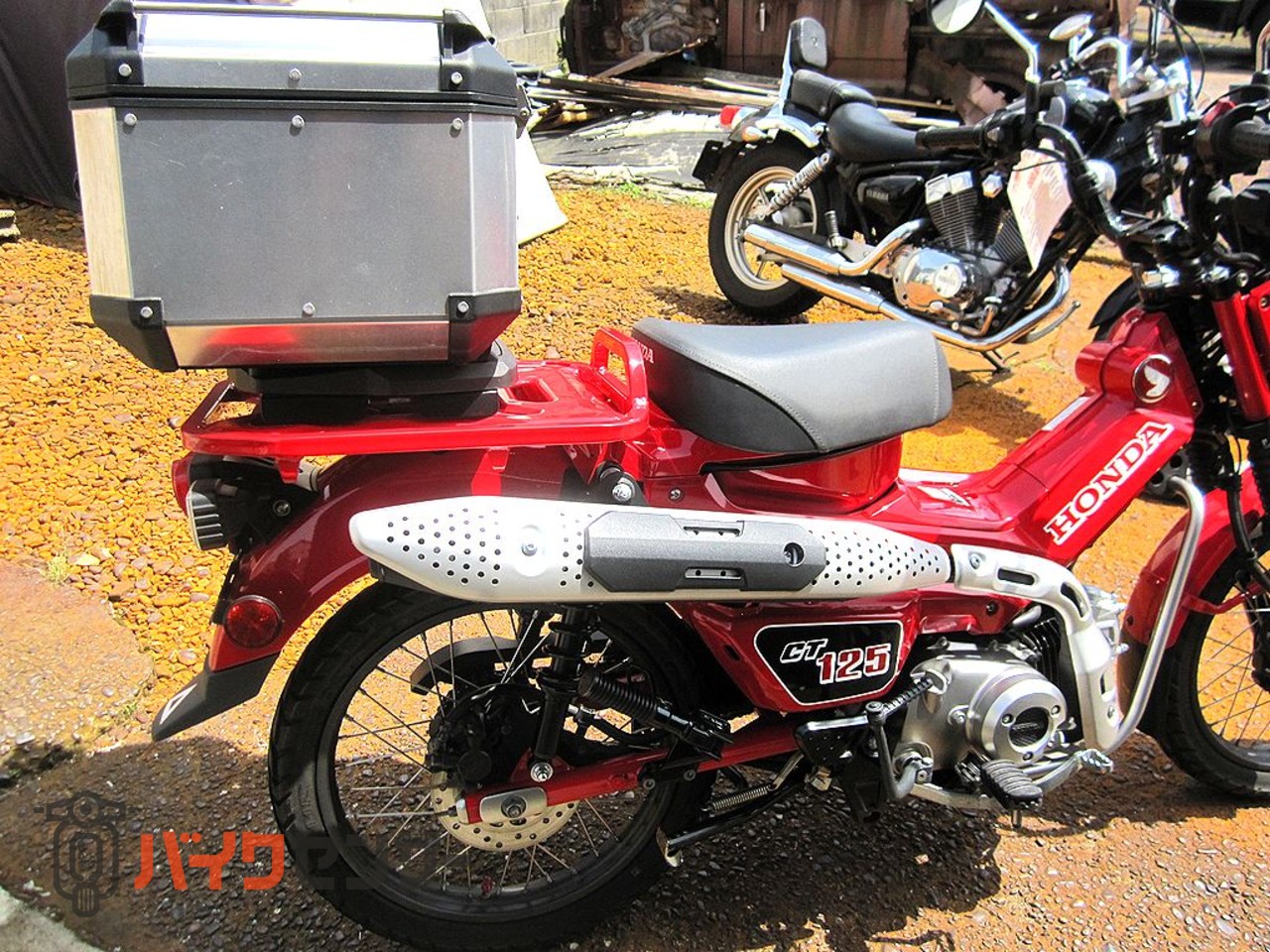 ホンダ CT125ハンターカブ 2021年モデル GIVIアルミ42Lリアボックス
