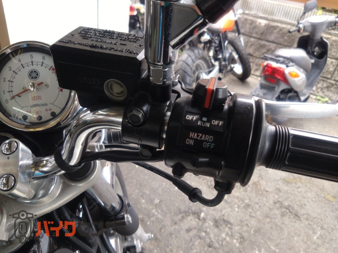 SR400 RH03J FI インジェクションモデル 車検令和8年12月まで 41094km