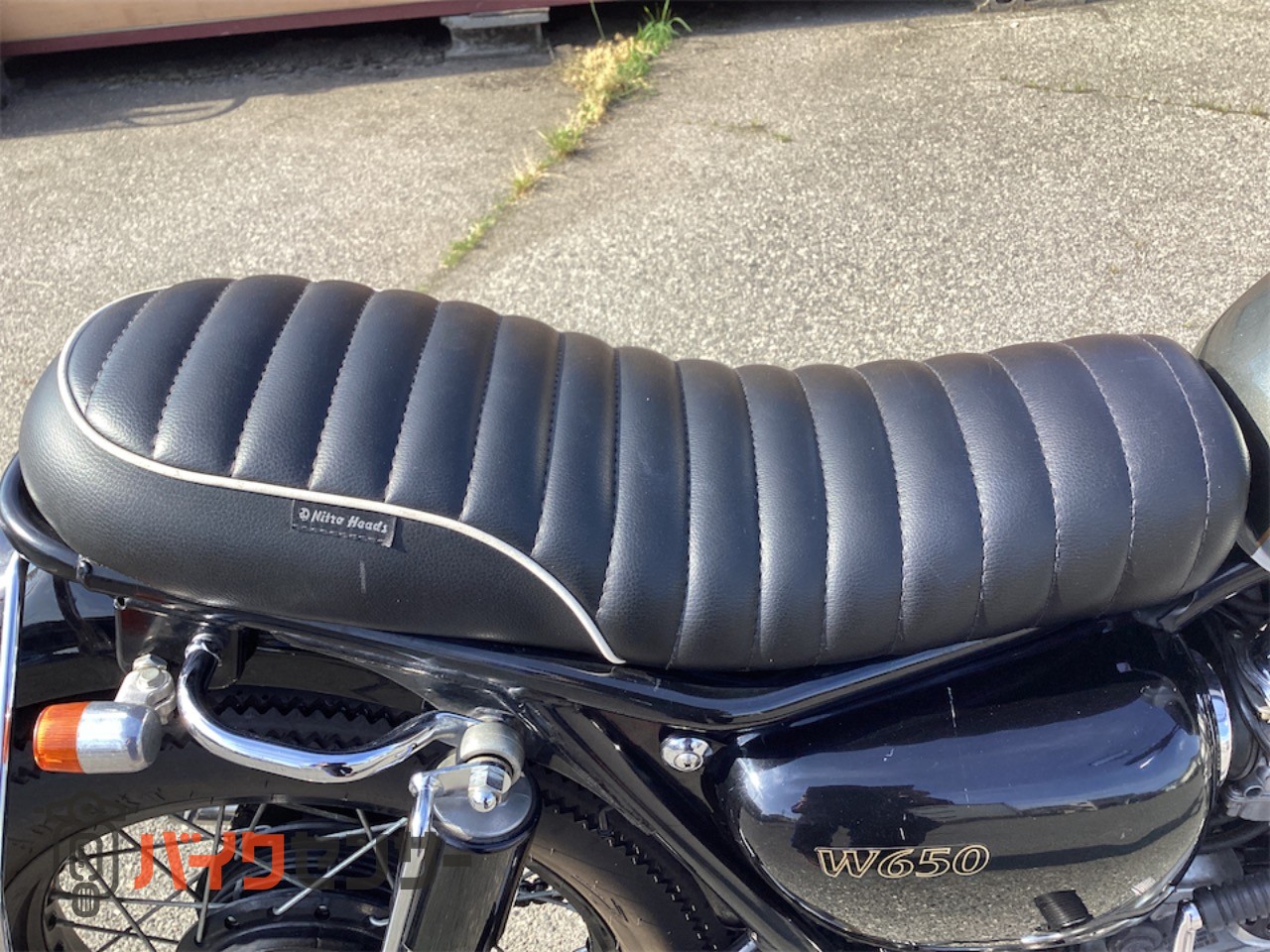 カワサキ W650 A6 ワイバンマフラー ワイドハンドル 社外シート