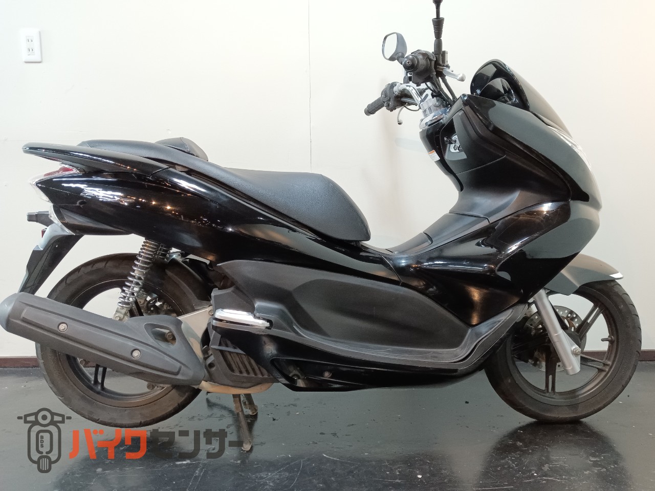 ホンダ　PCX125　2型　タイヤ前後　ベルト　ローラー　プラグ　オイル新品交換済み車両 ホンダ PCX125 オイル・プラグ・バッテリー・ベルト新品 B661287| BDS